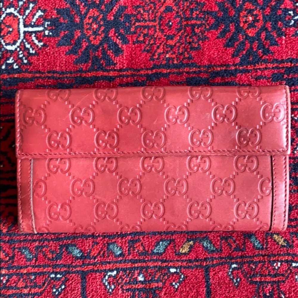 Gucci leather wallet